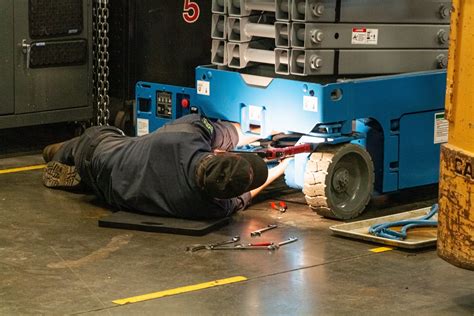 skid steer repair san antonio|scissor lift mechanic near me.